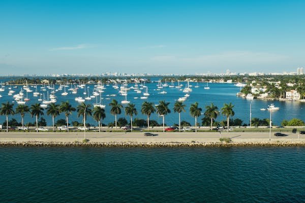 Où s'évader à la toussaint pour un soleil éclatant ?